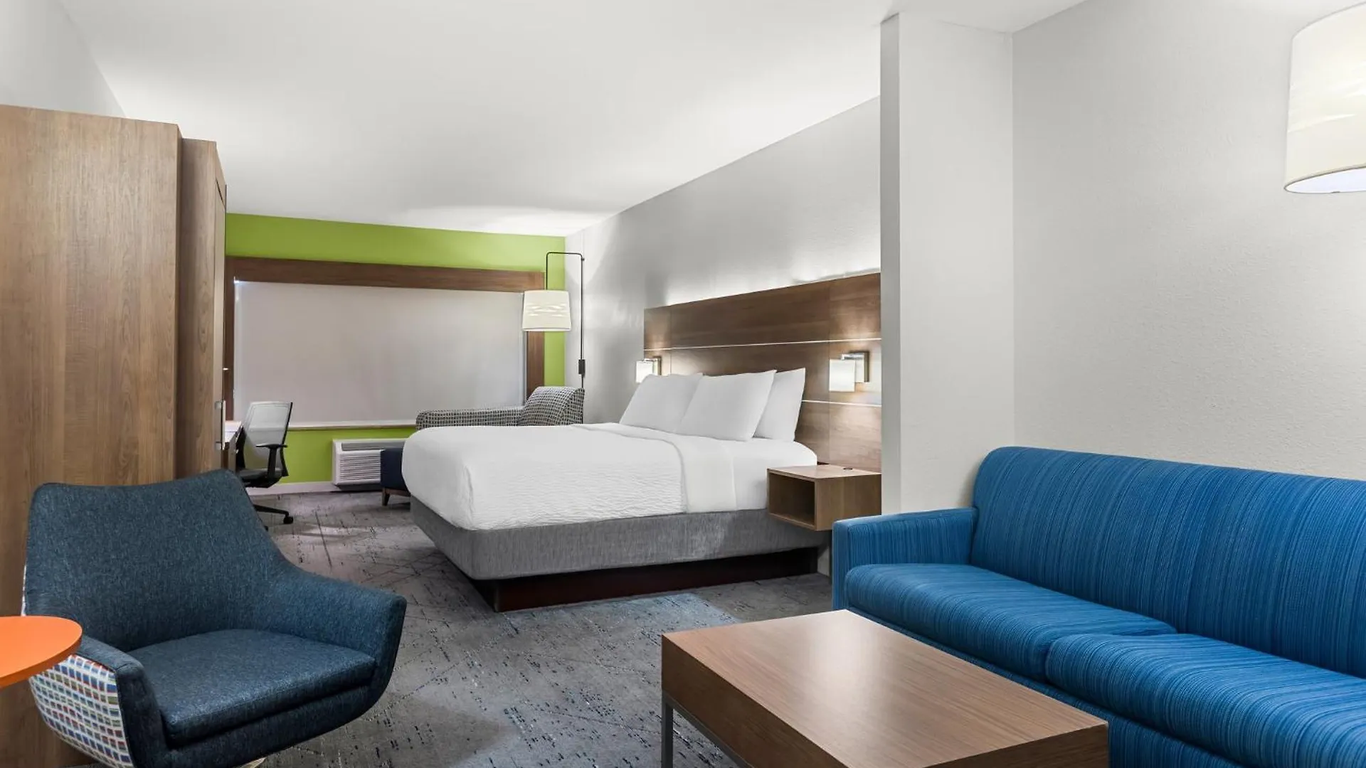 Holiday Inn Express Hotel & Suites Savannah Midtown By Ihg USA