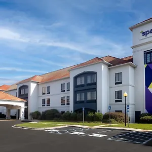 Spark By Hilton Airport Savannah